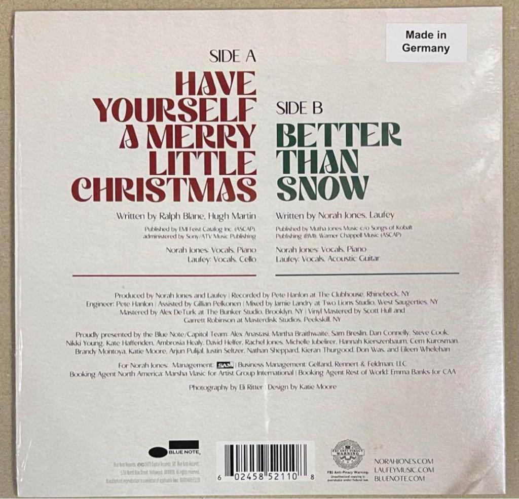 [USED] Limited Edition Red Edition Norah Jones Laufey Christmas