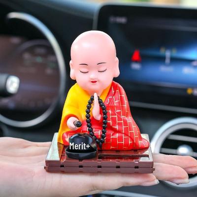 Solar-Powered Kasaya Monk Car Ornament: Nodding Wooden Fish Decompression Doll for Car Interior