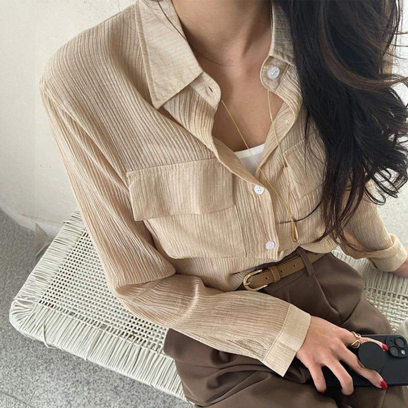 

Women s Textured Chiffon Blouse Long Sleeve Button Down Shirt with Flap Pockets S легкие хаки
