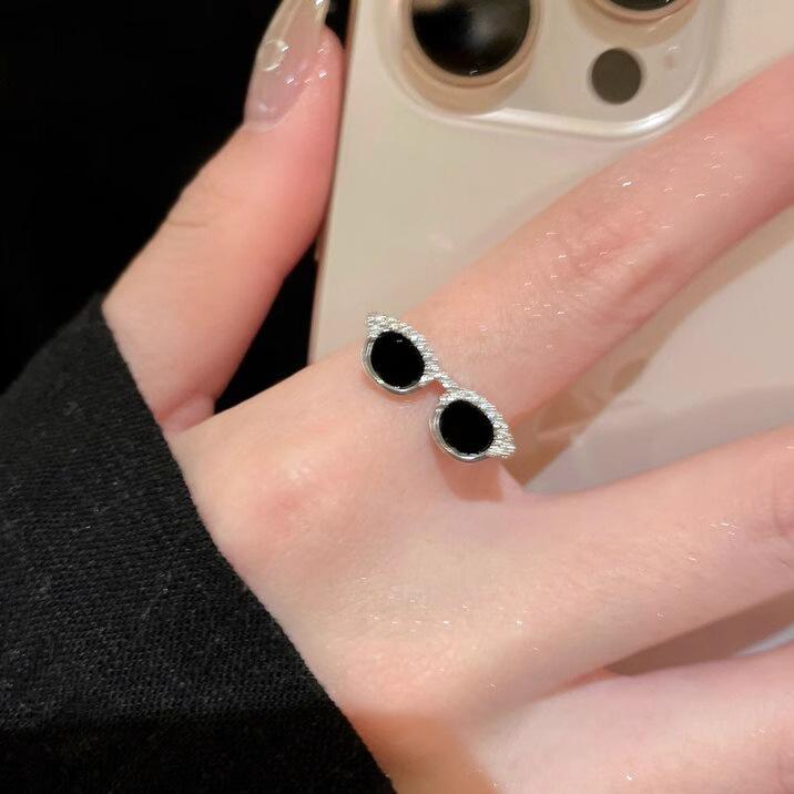 Quirky Glasses - Shaped Ring Set: Copper - Made, Playful & Stylish Finger Accessories