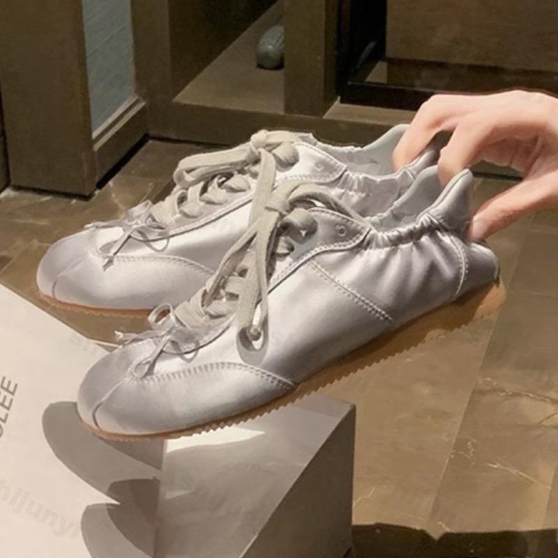 Fashion Autumn Women Ballet Flat Shoes 2025 New Fashion Vintage Casual Shoes Fashion Non-slip Retro Bow Breathable Outdoor Leisure Shoe