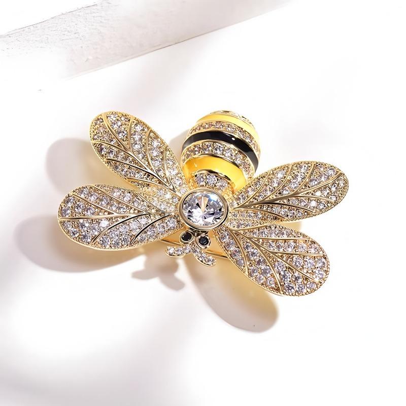The "Little Bee" Brooch Is A High-end Women's Fashion Brooch with A Niche Design Sense