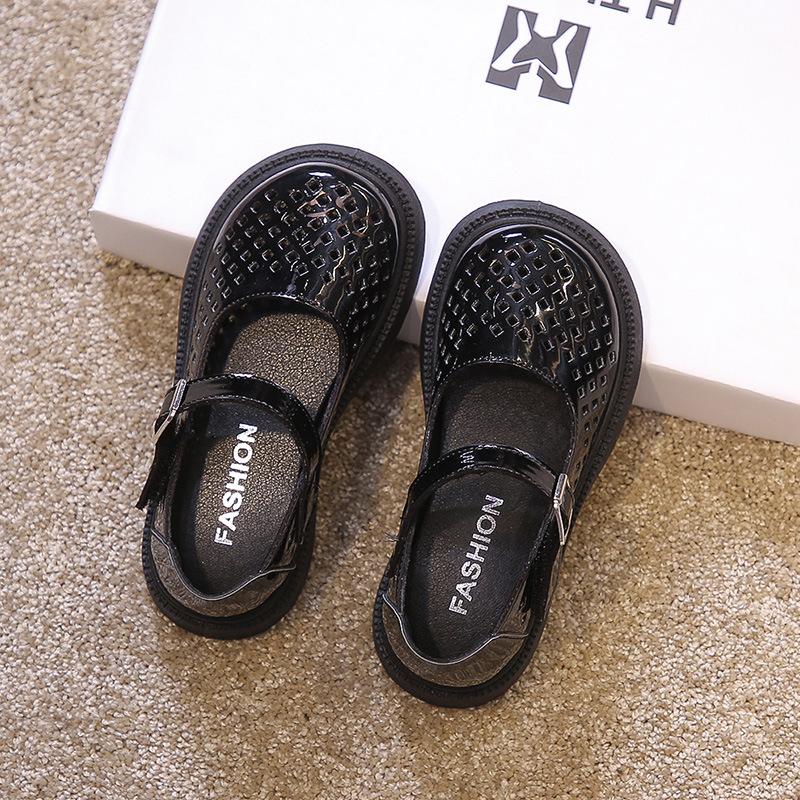 

New Sandals Soft Soles Comfort Versatile Girls Shoes Anti Slip Breathable Summer Kid Sandals Fashion Simple Retro Princess Shoe 25 insole16.5cm чёрный