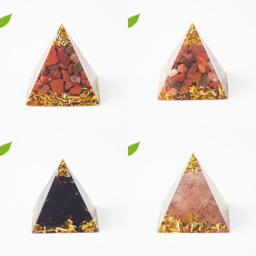 Figurka pyramidy z křišťálové pryskyřice s přírodními krystaly ve tvaru kapky vody pro darování a domácí dekoraci