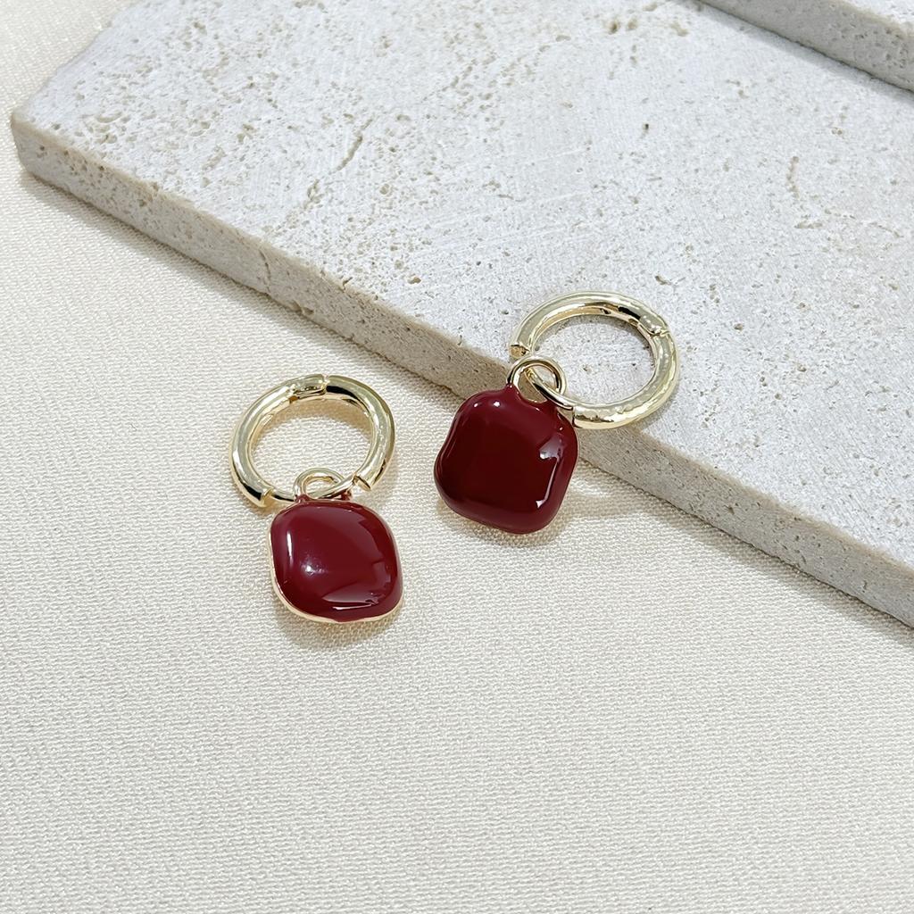 Electroplating 925 Fresh Petal Earrings Holiday Wind Stud Earrings Women