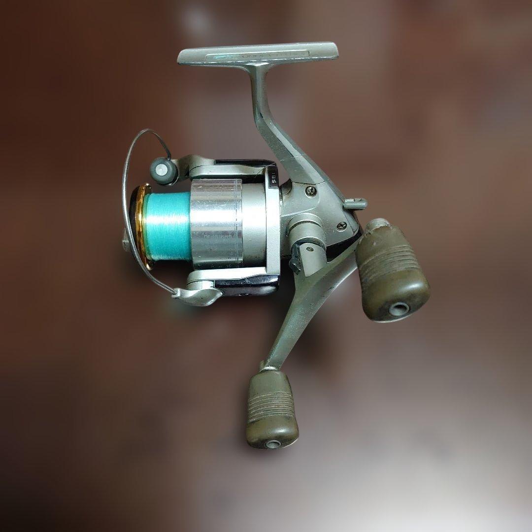 Used SHIMANO STELLA 3000 spinning reel body