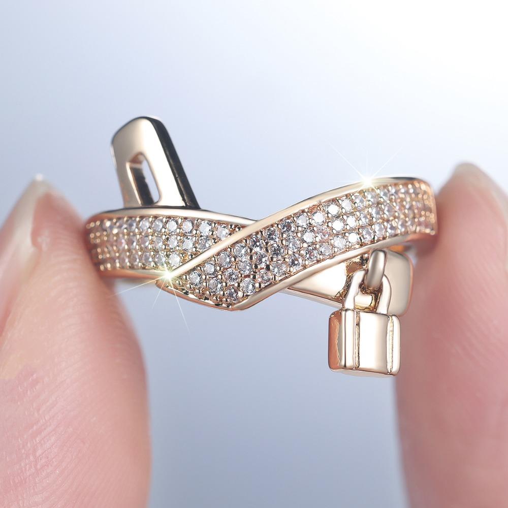 Fashion White Zircon Lock Rings for Women Luxury Gold Color Wedding Ring Engagement Jewelry Gift