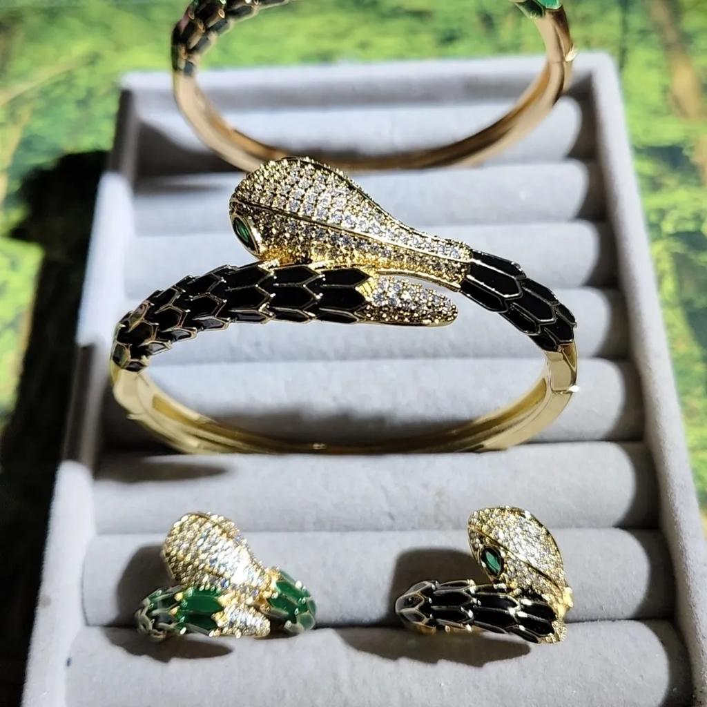 Fashionable Snake-shaped Open Bracelet and Ring Matching