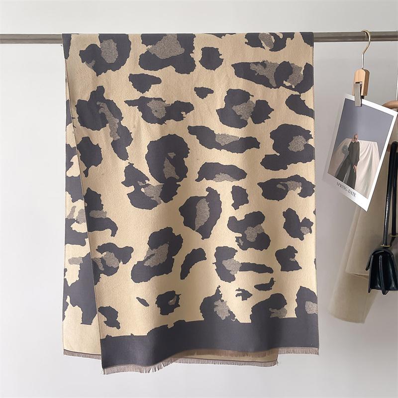 Fashion Scarf Animal Leopard Pashmina Shawls Lady Wraps Cashmere Bufanda Female Scarves Winter Warm Blanket Thick Stoles
