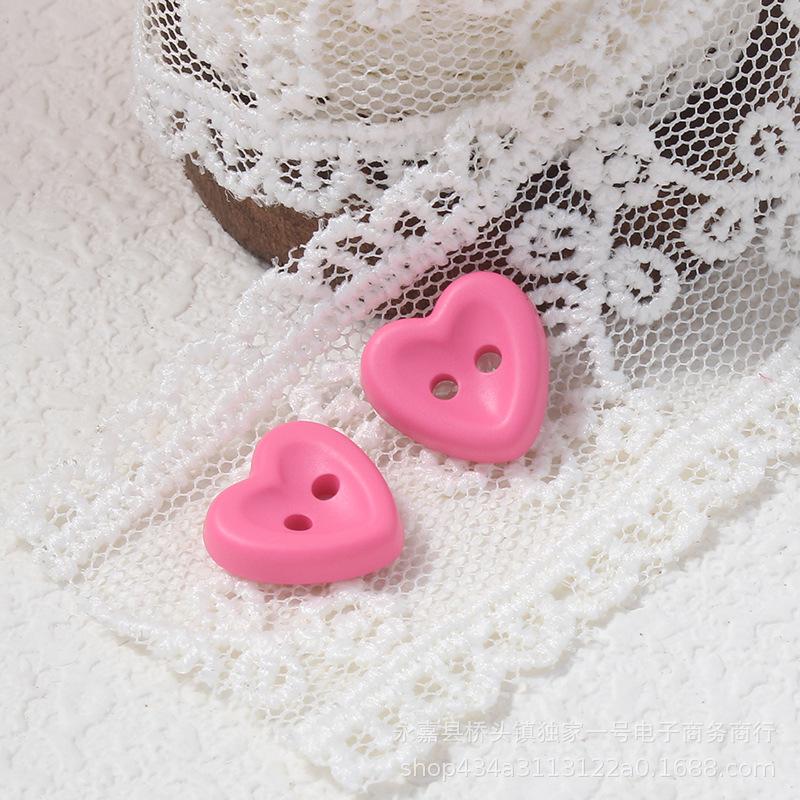 20 Pieces Cute Mini Heart Plastic Buttons Sewing Supplies for Women's Cardigans Blouses & Children's Garments DIY Button Craft