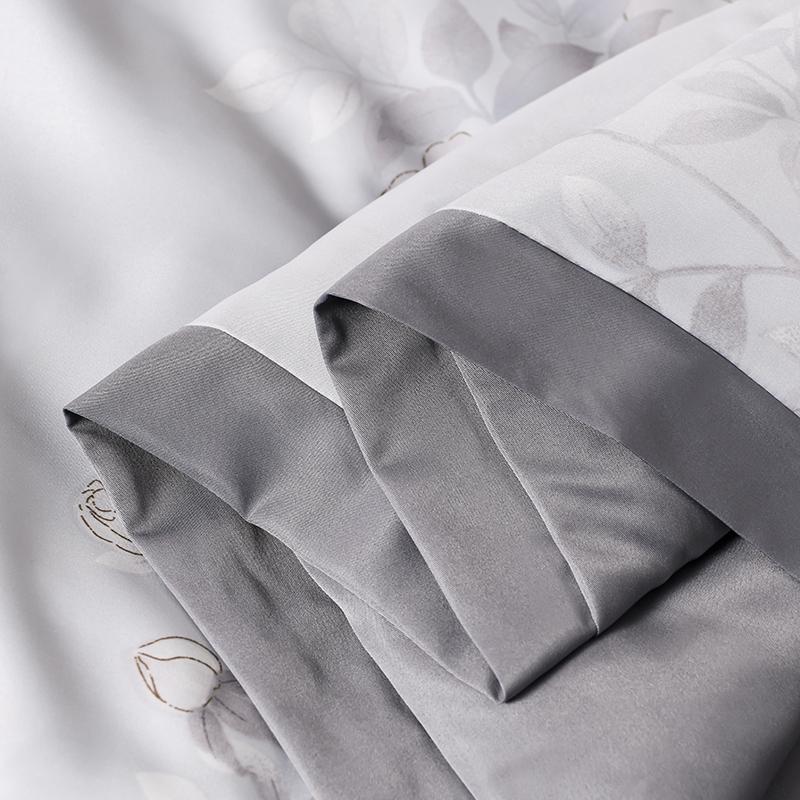 Summer Duvet Smooth Quilt Single/Queen Size Bedspread Skin-friendly Comforter Floral Style Duvets Edredon (No Pillowcase)