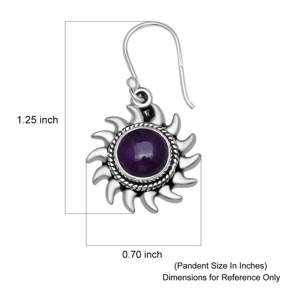 Stříbrné náušnice s kulatým ametystem o průměru 8 mm, zdobené boho motivem slunce, pro ženy a dívky.