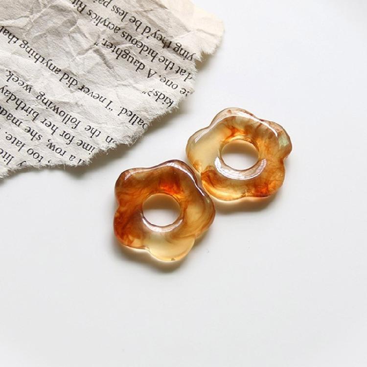 Resin Flower Pendant Hollow Five Petal Floral Charm Jewelry Jewelry Making Accessories for for Necklace Bracelet Earring