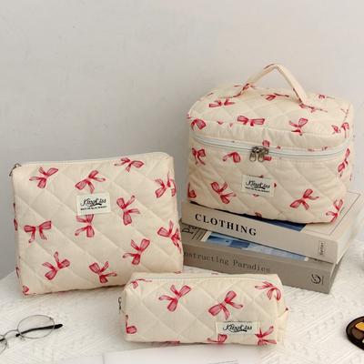 Pink Women Travel Makeup Pouch Large Capacity Tote Travel Organizer Cosmetic Lipsticks Quilted Bag Portable Ladies Washbag