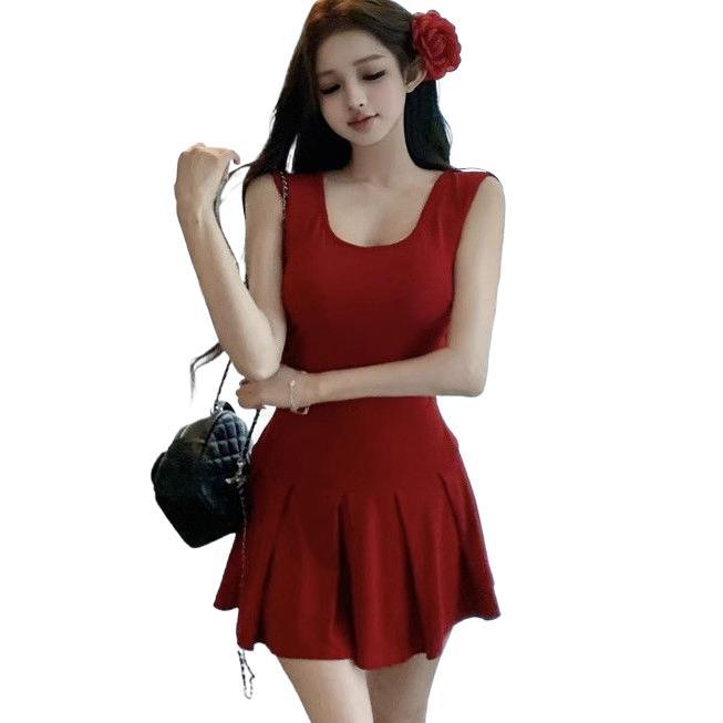 Sexy Wind Solid Color Halter Strap Crumpled Dress for Women's Small Summer Vacation Waist A-word Miniskirt