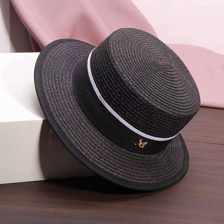 2025 Spring/Summer Women's Versatile Straw Sun Hat with Buckle - Stylish and Sun-Protective