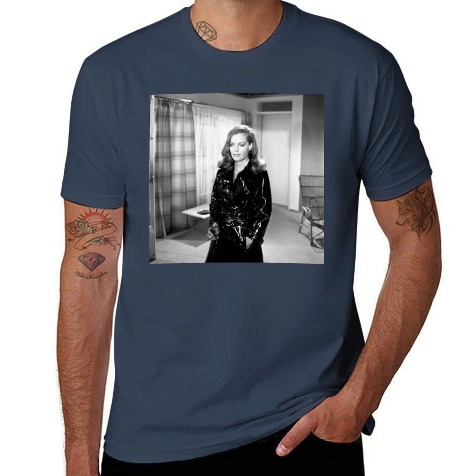 Romy Schneider Tshirt Casual Street Style Short Sleeve Tee S