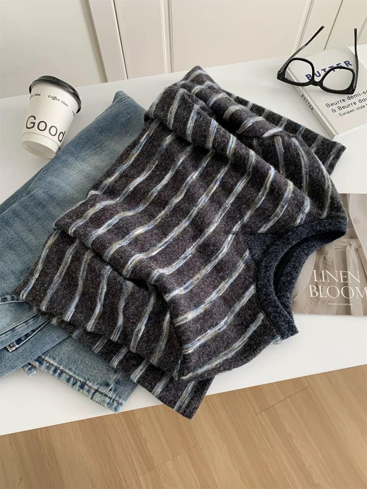 Plus Size Women's Versatile Warm Stripe Hoodie for Fall/Winter
