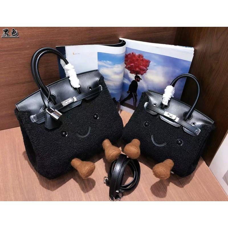 Cute Furry Lambskin Tote Bag Medium Size Casual Style Daily Use
