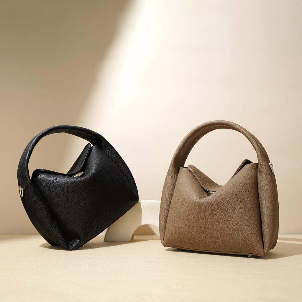 New Niche Messenger Bag Fashion Handbag Versatile Cowhide