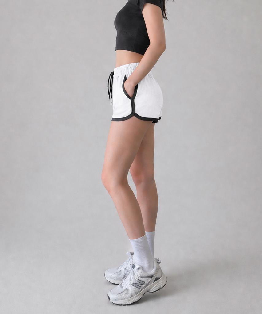 CRUSHST Slim Dolphin Sweat Shorts White