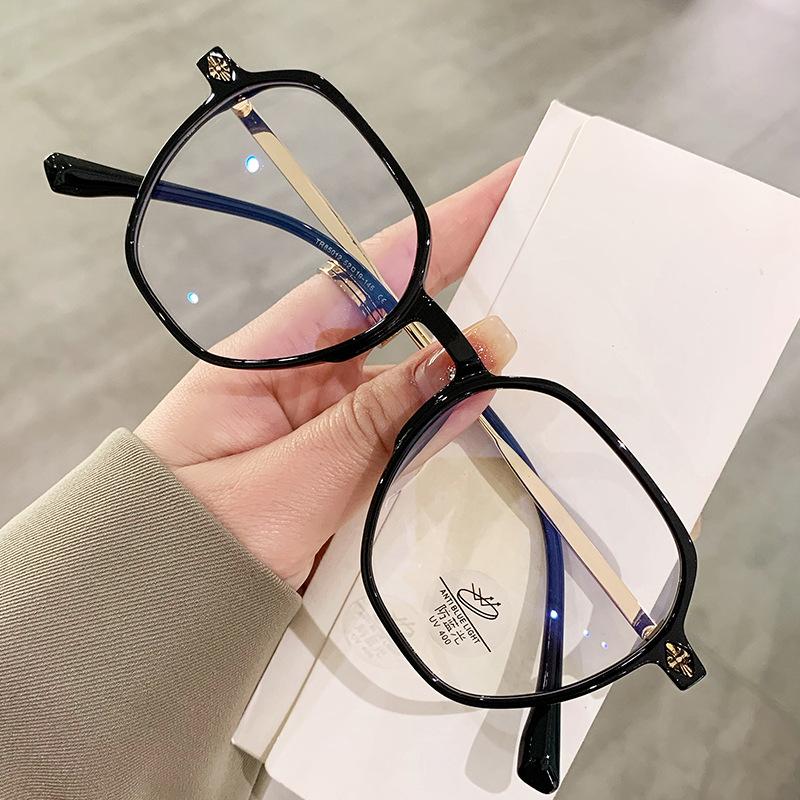 Tr85012 New Fashion Tr90 Internet Celebrity Street Shot Rice Nail Glasses 2023 Anti-Blue Eye Protection Flat Mirror