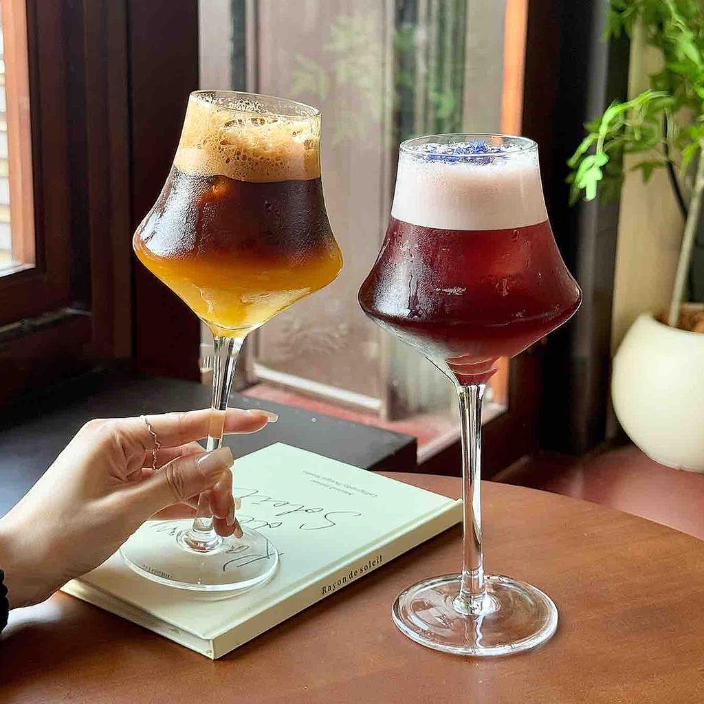 Verre à Cocktail à Tige Haute Design Minimaliste de Niche Verre à Vin Transparent Créatif Rétro Tasse en Verre Tasse à Café Spéciale