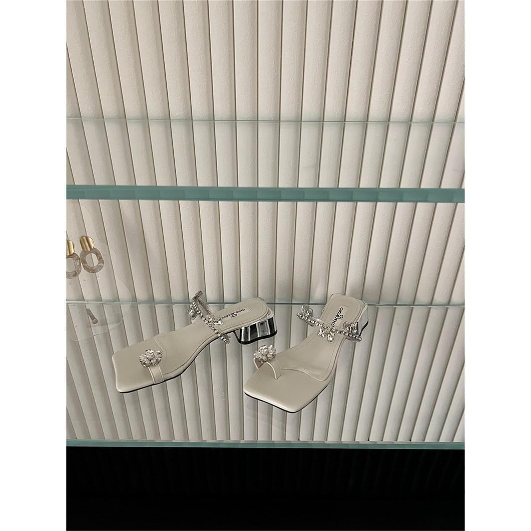 

Весна-лето Модные новые женские босоножки из натуральной кожи с квадратным носком и тонким средним каблуком Простые повседневные туфли Женский шик 39 белый