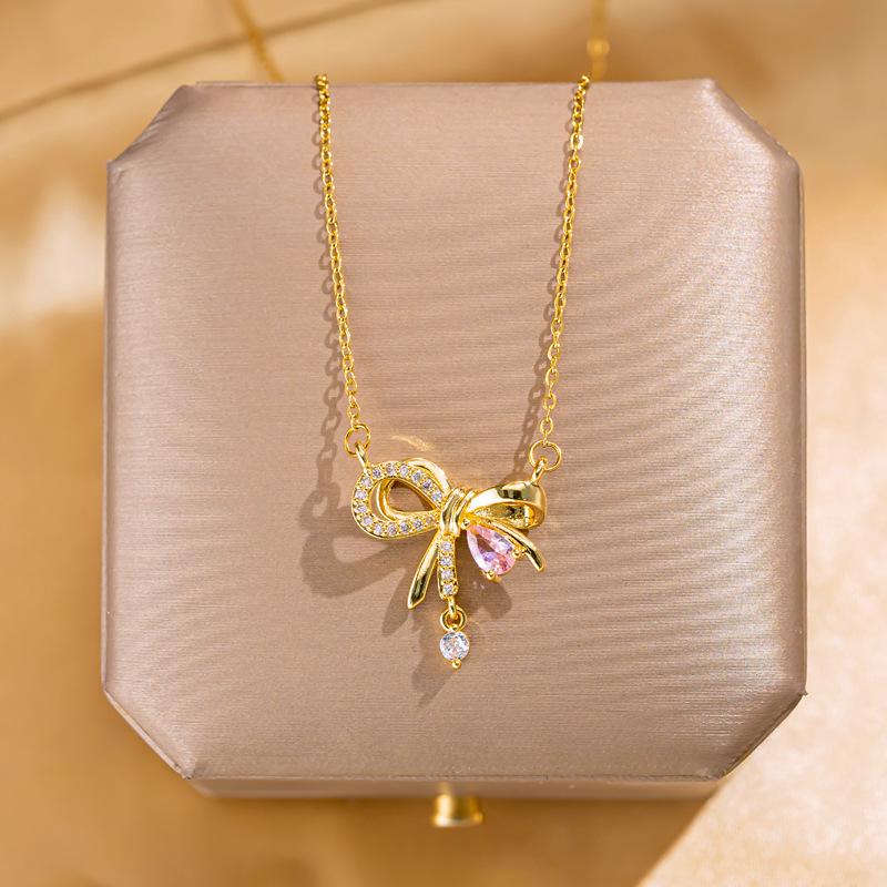 Retro Butterfly Flower Pendant Fashion Titanium Steel Choker Necklace Irregular Versatile Women