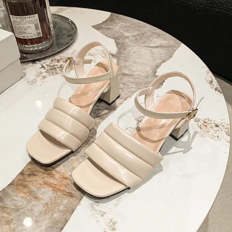 Fashion Outside Solid Med Heel Sandals for Women 2024 New Hot Sale Summer Fashion Ladies Shoes Square Heel Rubber Pu Women's Sandals