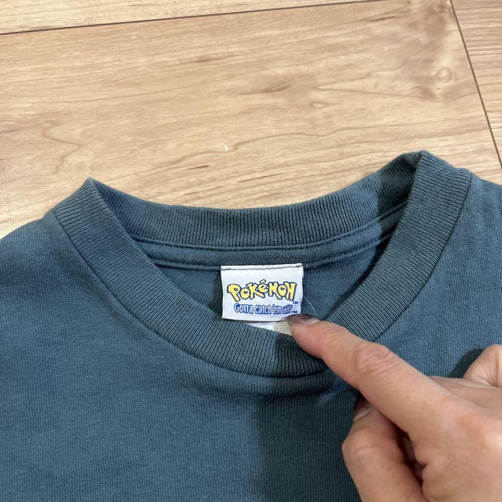 [USED] Pokemon Pikachu T-shirt