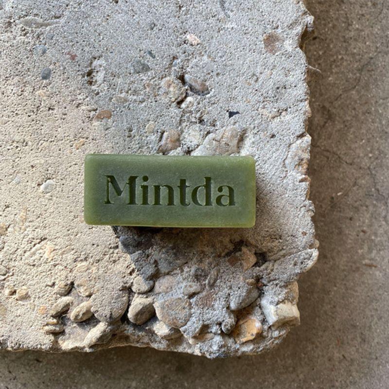 

Mintda Mint Daneroli + Spirulina Soap (Glow + Antioxidant) single