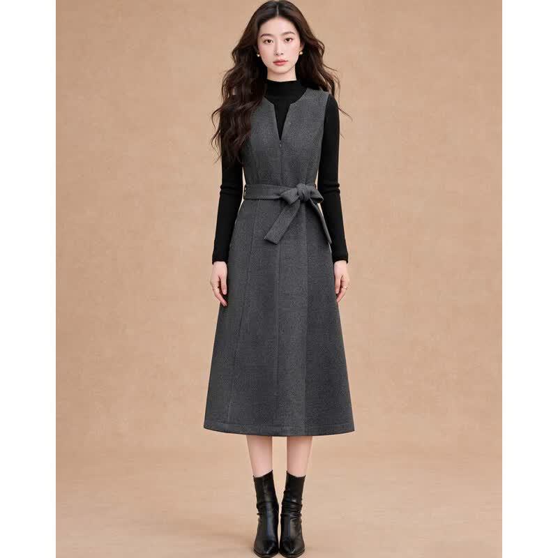 D.F.DEAR 2026 Spring High-Neck Top & Sleeveless V-Neck Dress Two-Piece Set