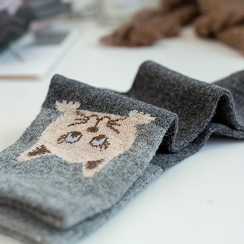 5 Pairs Women'S Mid-Calf Cat Face Socks Thick & Warm, Assorted Colors (Black, Gray, Brown, Orange, Green) - Perfect for Fall & Winter, Cute Socks