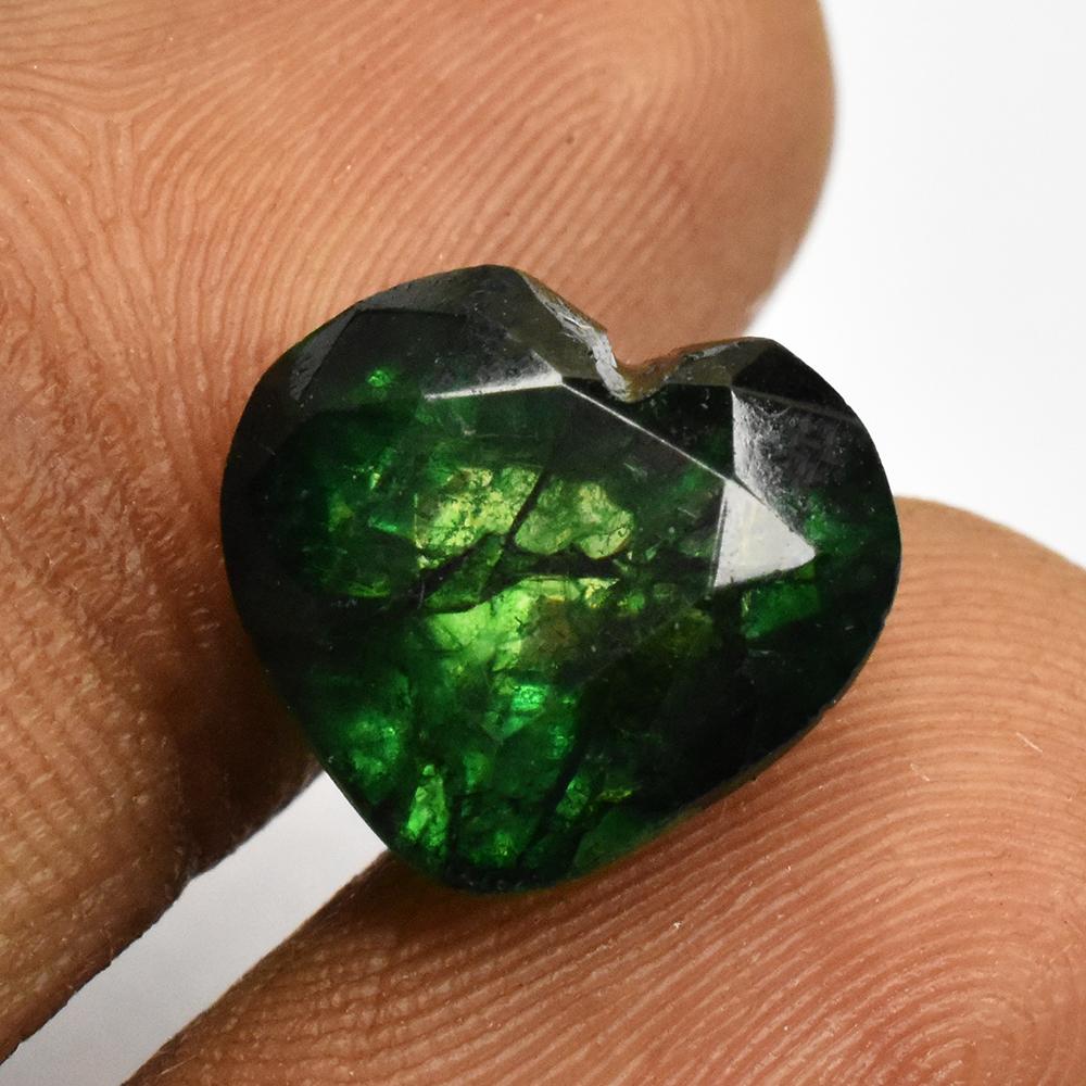Natural Green Emerald Loose Gemstone Heart Cut 5.55 Ct for Jewelry Making and Gem Collections