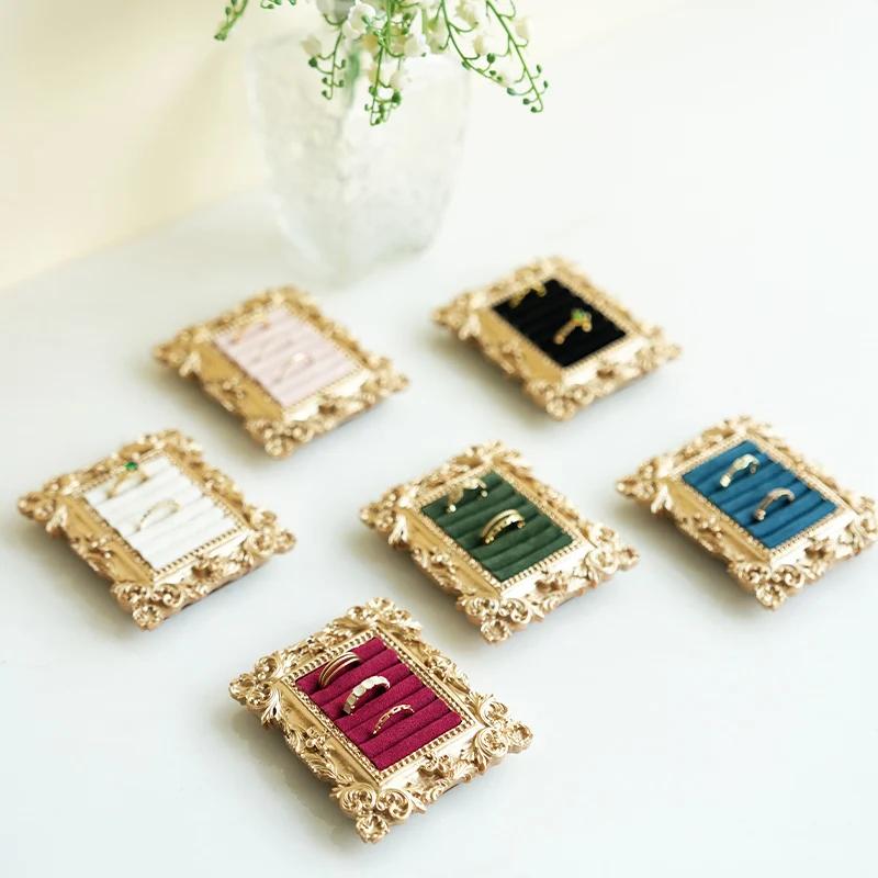 Elegante Suporte de Exibição de Joias com Bandeja de Anéis Vintage Adereços para Fotos para Decoração de Balcão Organizador de Joias para Loja Estúdio de Fotografia