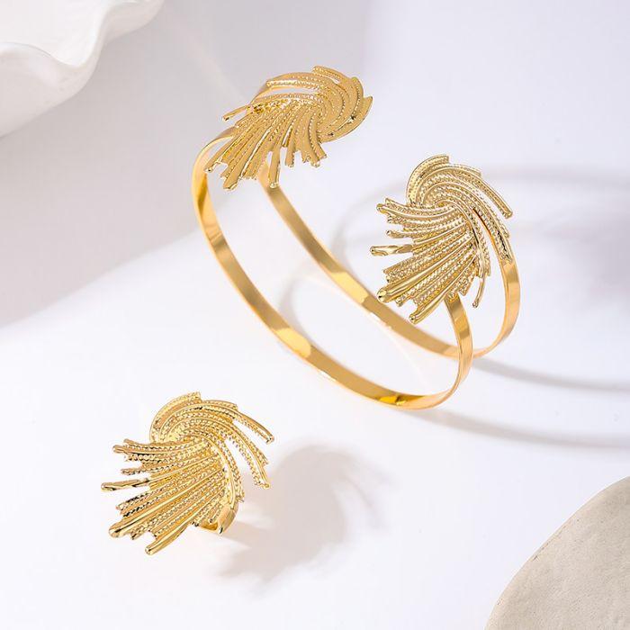 2024 New Arrival Bohemia Fashion Jewelry Metal Alloy Gold Color Flower Open Bracelet Ring Set for Women Men