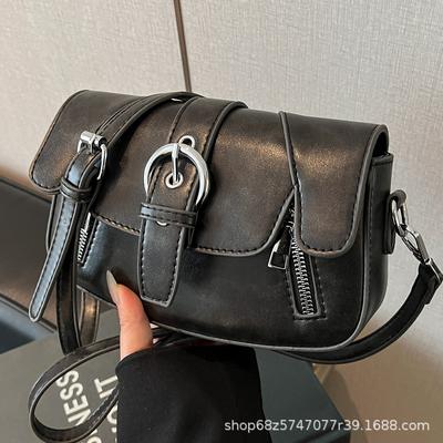 תיקים לנשים – תיקי קרוס-בודי