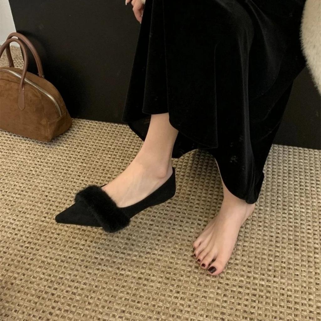 French temperament fluffy pointed head shallow mouth fluffy shoes women's autumn and winter gentle tie skirt beautiful one-pedal single shoes