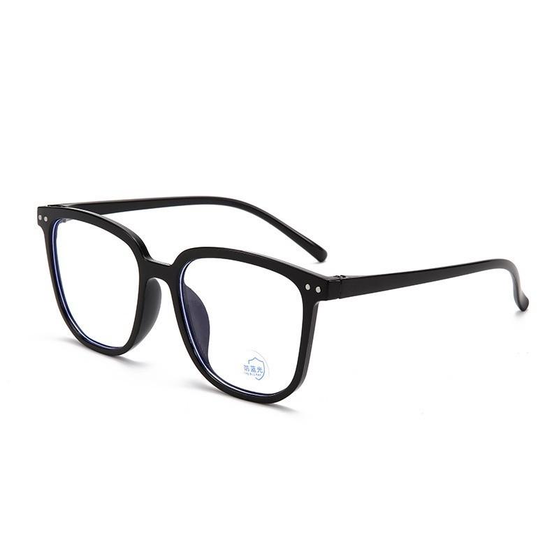 3 Piece Set of Anti Blue Light Glasses with Full Frame Design Suitable for Both Male and Female Computer Reading