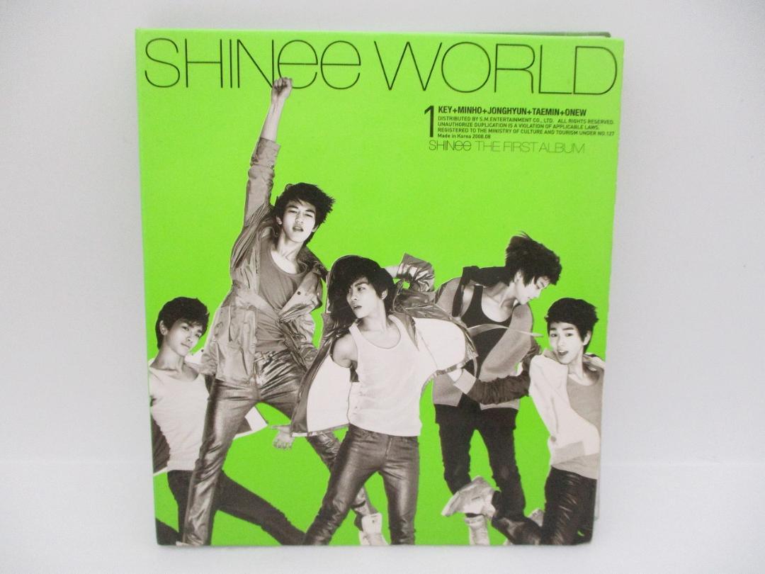 

[USED] THE FIRST ALBUM SHINee WORLD A-TYPE IMPORT