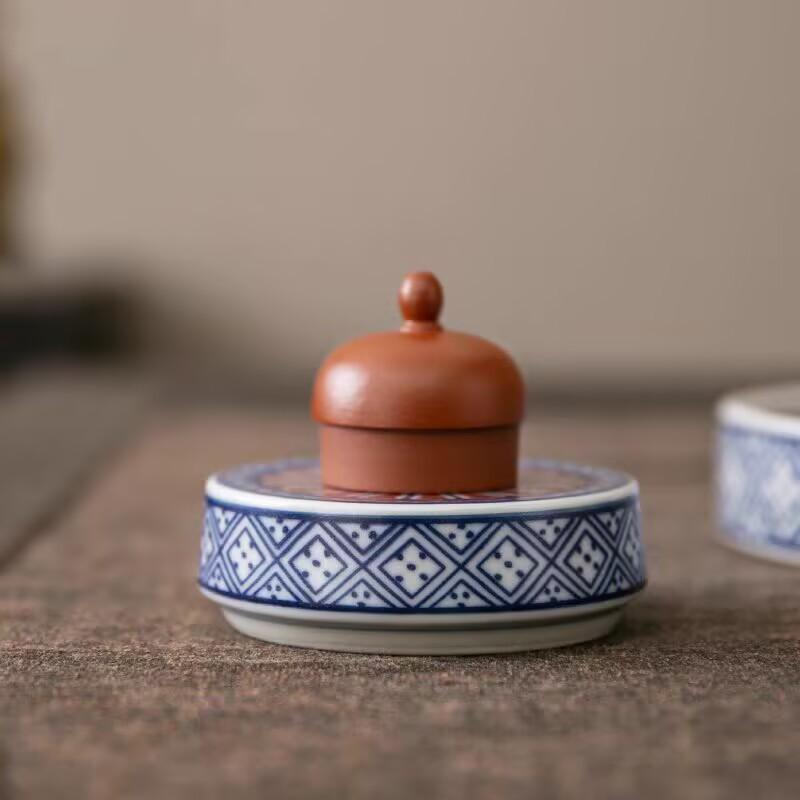 Blue And White Buddha Sitting Lotus Coaster Retro Round Heat Insulation Pad Chinese-Style Household Teacup Pad Cover Anti-Scalding Kung Fu Tea Set