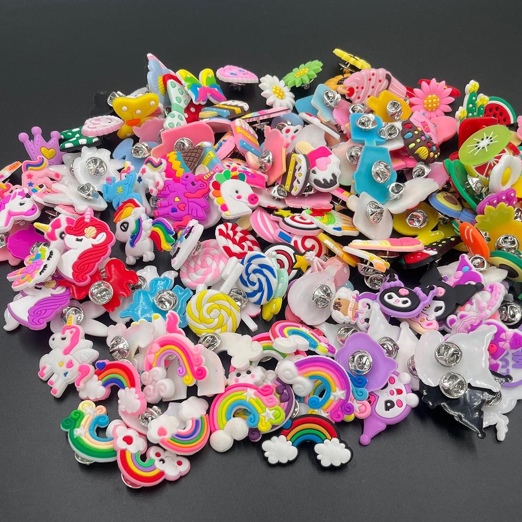 Stylish Soft Rubber Brooch - DIY Gift and Clothing Decor PVC Accessory
