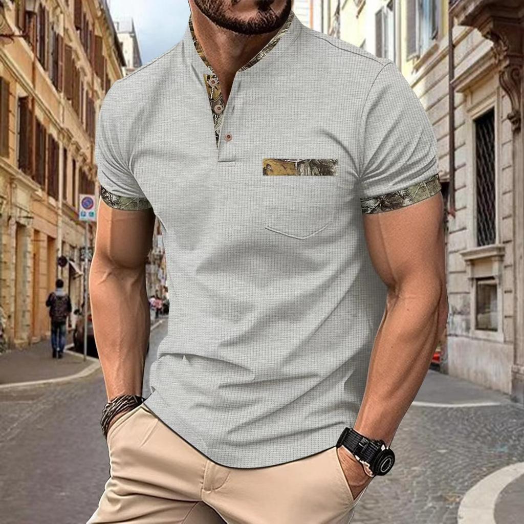 Neues Herren-Freizeit-Poloshirt mit Brusttasche, kleinem Stehkragen, Knopfleiste und vielseitigem T-Shirt-Oberteil