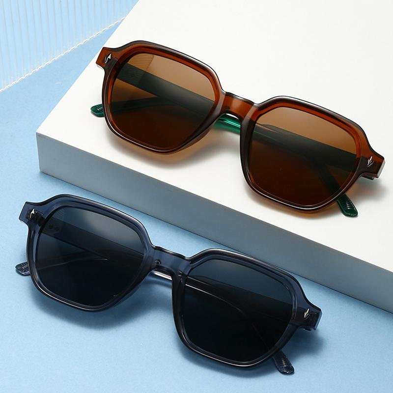  New Fashion Square Women Sunglasses Retro Trending Orange Leopard Rivets Candy Color Sun Glasses Shades UV400