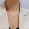Small Gold Heart-shaped Pendant Necklace for Women Light Luxury Clavicle Chain Fashionable Versatile and High-end Ins Style Zinc Alloy