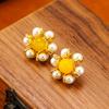 Women's Light Luxury Design Elegant Vintage Imitation Pearl Flower Earrings Fashionable And Versatile Niche Design Earrings