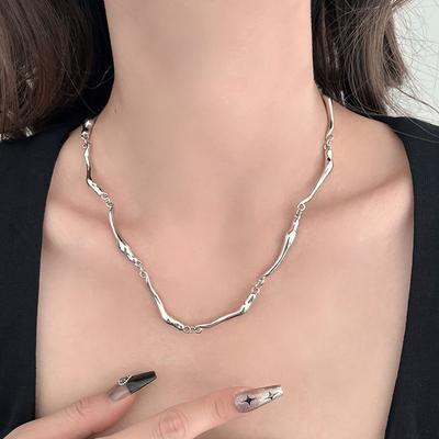 Silberne unregelmäßige minimalistische Halskette, einfaches Design für Herren, Statement-Schmuck, Geschenk für ihn