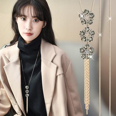 Personalized Crystal Flower Pendant Fringed Sweater Chain Women'S Fashion Style Long Necklace