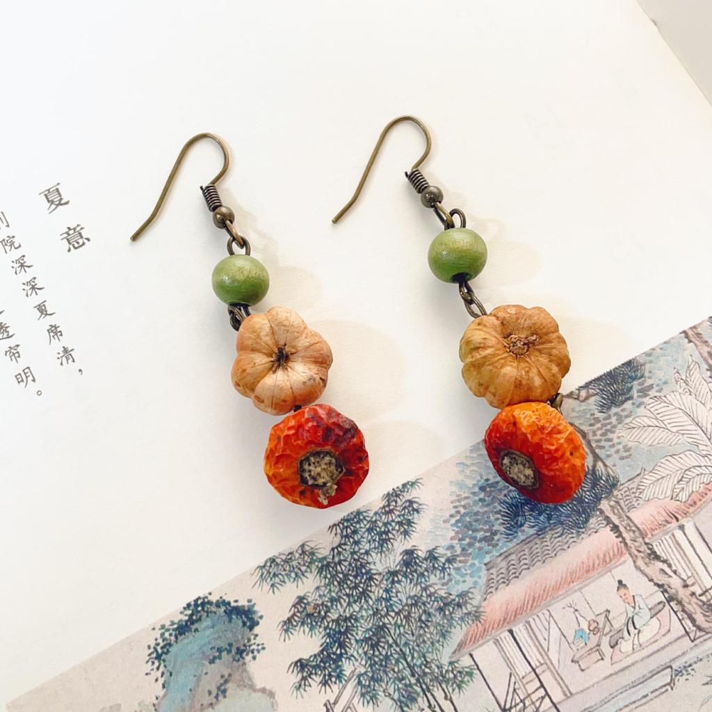 Yunnan Artistic Ethnic Fruit Earrings: Retro Natural Forest Style Design